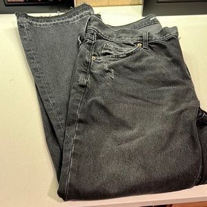 NWT old navy low rise boot cut jeans…..size 16 black